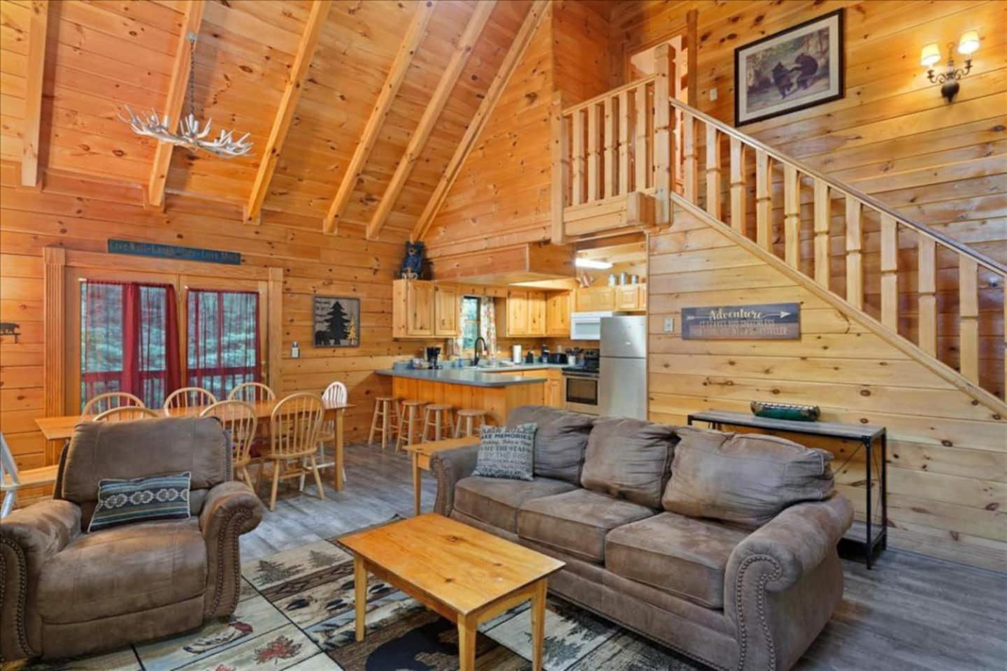 5Br Smoky Cabin Hot Tub, Games, 1 Mi To Parkway Пиджен-Фордж Экстерьер фото