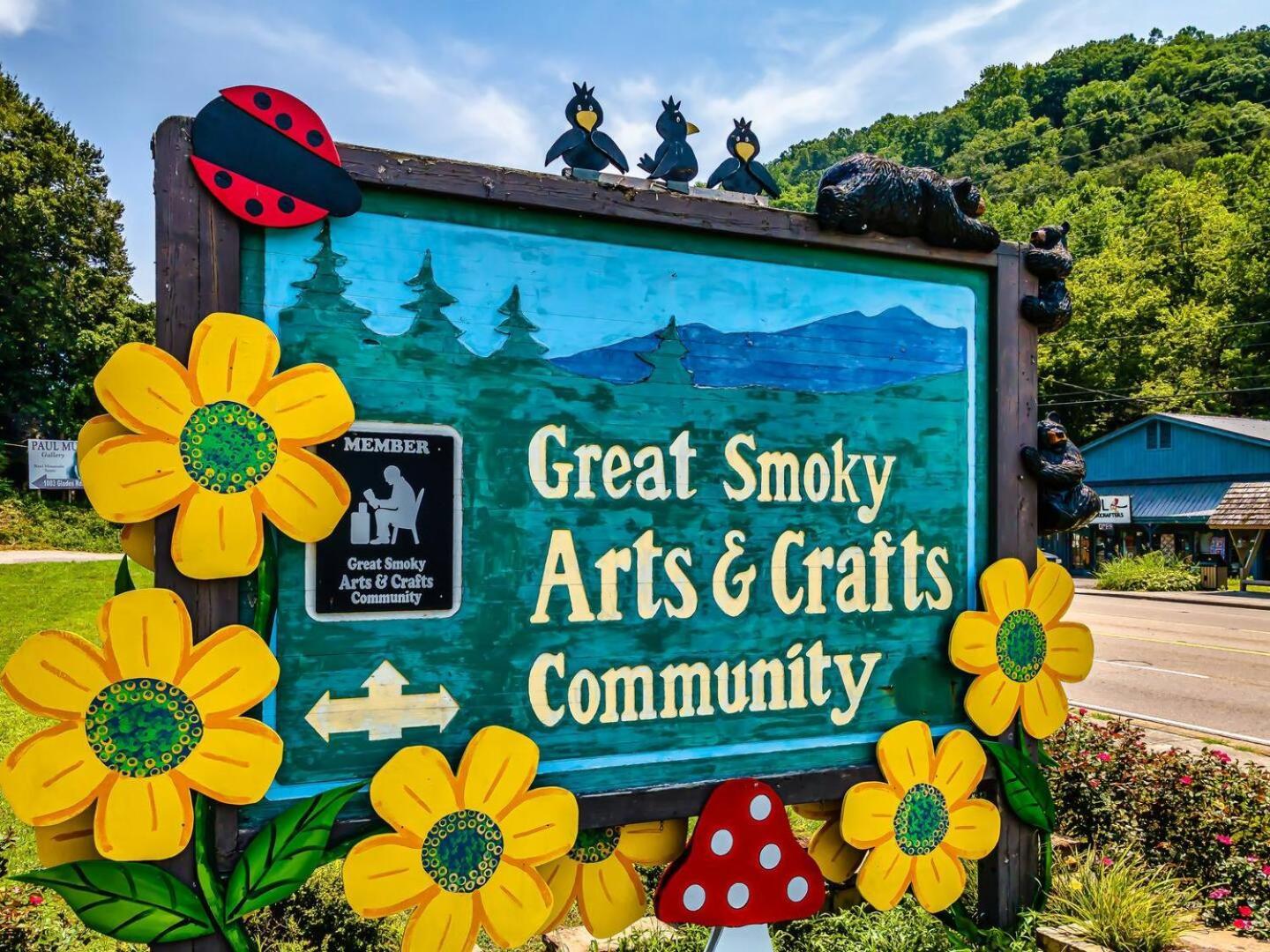 5Br Smoky Cabin Hot Tub, Games, 1 Mi To Parkway Пиджен-Фордж Экстерьер фото