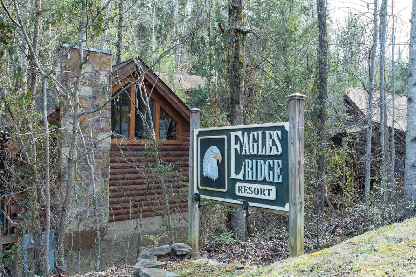 5Br Smoky Cabin Hot Tub, Games, 1 Mi To Parkway Пиджен-Фордж Экстерьер фото